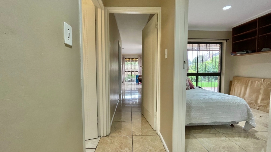 3 Bedroom Property for Sale in Martinville Western Cape